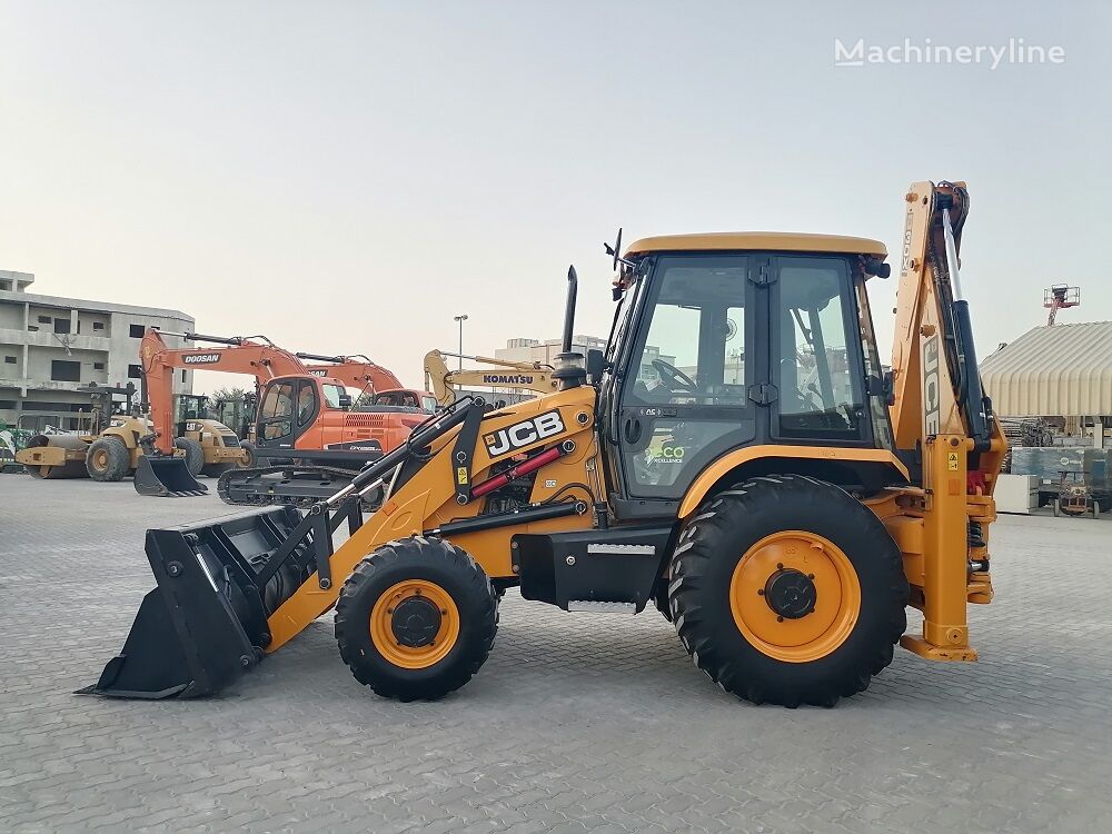 JCB 3DX Super graaflaadmachine