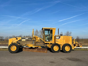 Caterpillar 140K grader