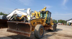 Volvo G726B grader