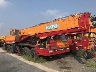 Kato NK500E mobiele kraan