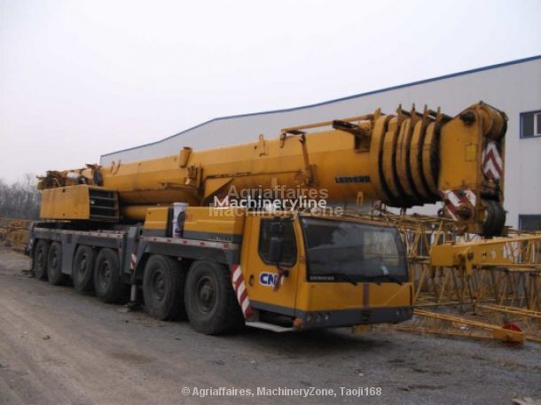 Liebherr LTM1250 mobiele kraan