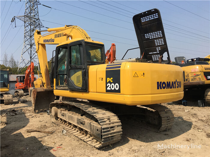 Komatsu PC200-7 rupsgraafmachine