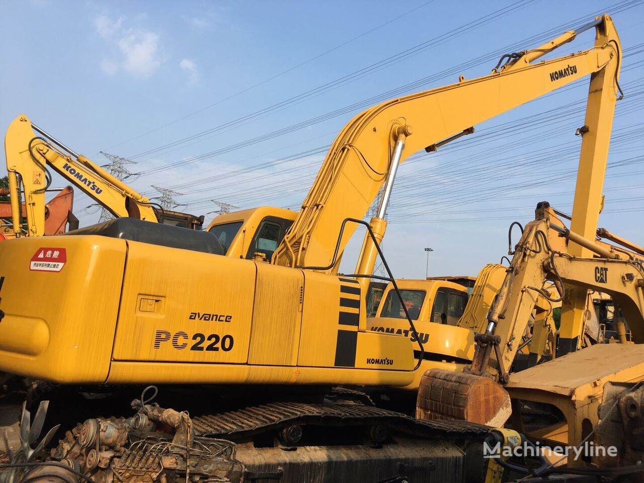 Komatsu pc220-6 rupsgraafmachine