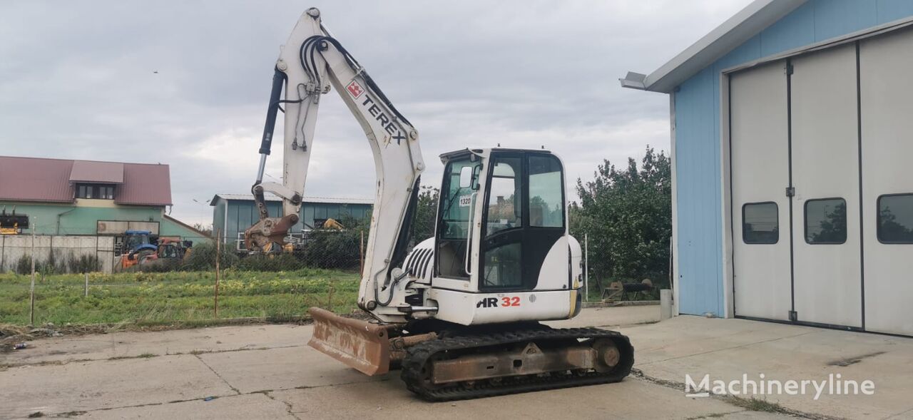 Terex HR32 rupsgraafmachine