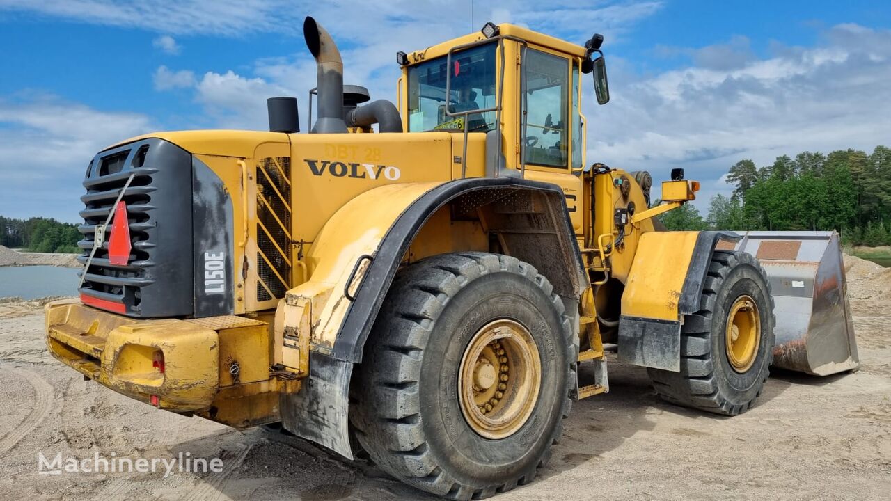 Volvo L150E + minimum electronics wiellader