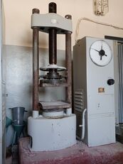 Пресс испытательный лабораторный гидравлический П-50  laboratorium pers